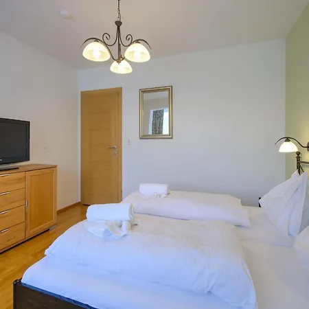 Vicky Central, Mountain Stay, Cleaning Included * Niederau